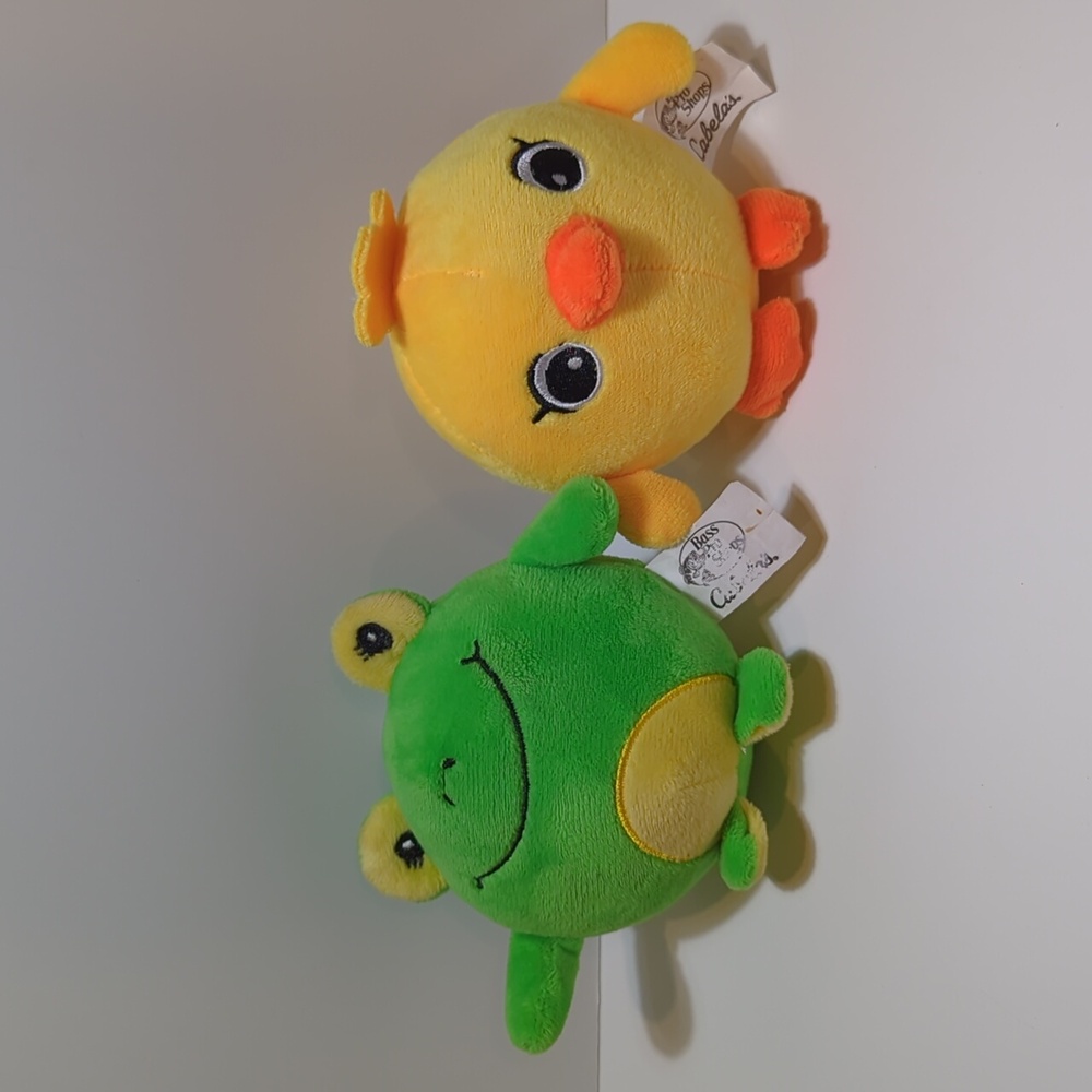 Bass Pro Shops Cabela’s Backpack Clips Chick and Frog Plush